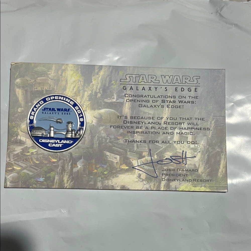 Star Wars Galaxy's Edge Commemorative pin